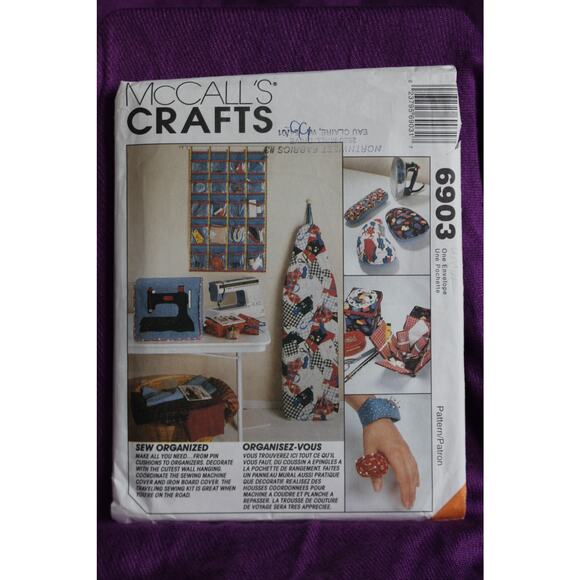 McCalls 6903 pattern sewing caddy thread keeper pincushion traveling sewing kit - Picture 1 of 5
